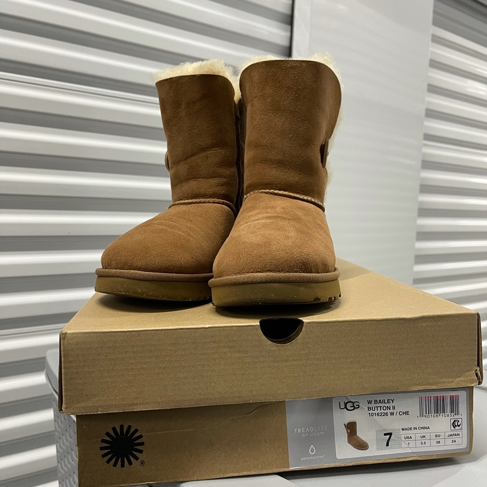 Ugg - Bailey Button Boot - image 3